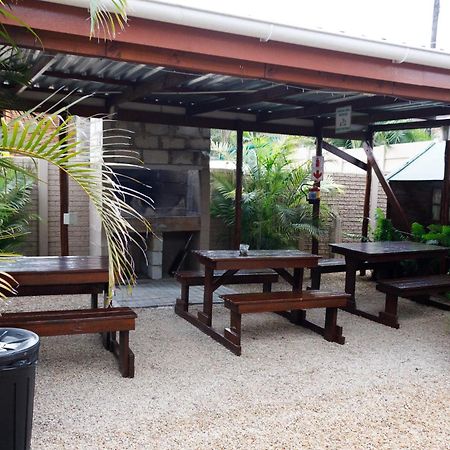 Rainbow Guest House And Tours Uitenhage Exterior foto